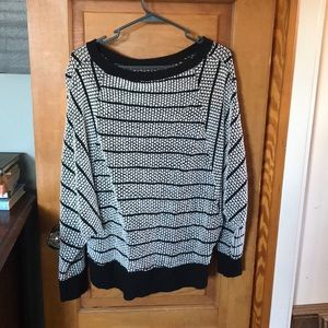 Oversized, batwing top